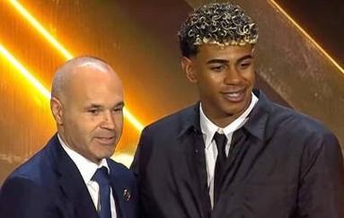 为什么客队球员在进入主场球场前会进行更为严密的灯光盲区实地测试