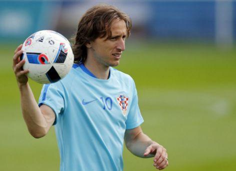 ＂CBA公司对于邱彪的处罚公布，罚款六万停赛两场