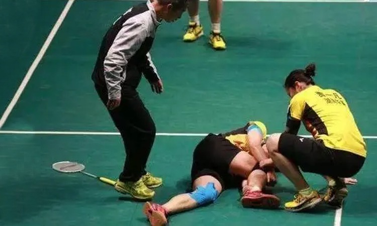 比利亚雷亚尔首次在上半赛季突破40分大关：潜艇队驶向新高度